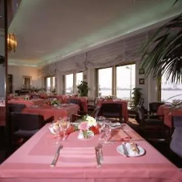 Dello Stretto 4* Messina
